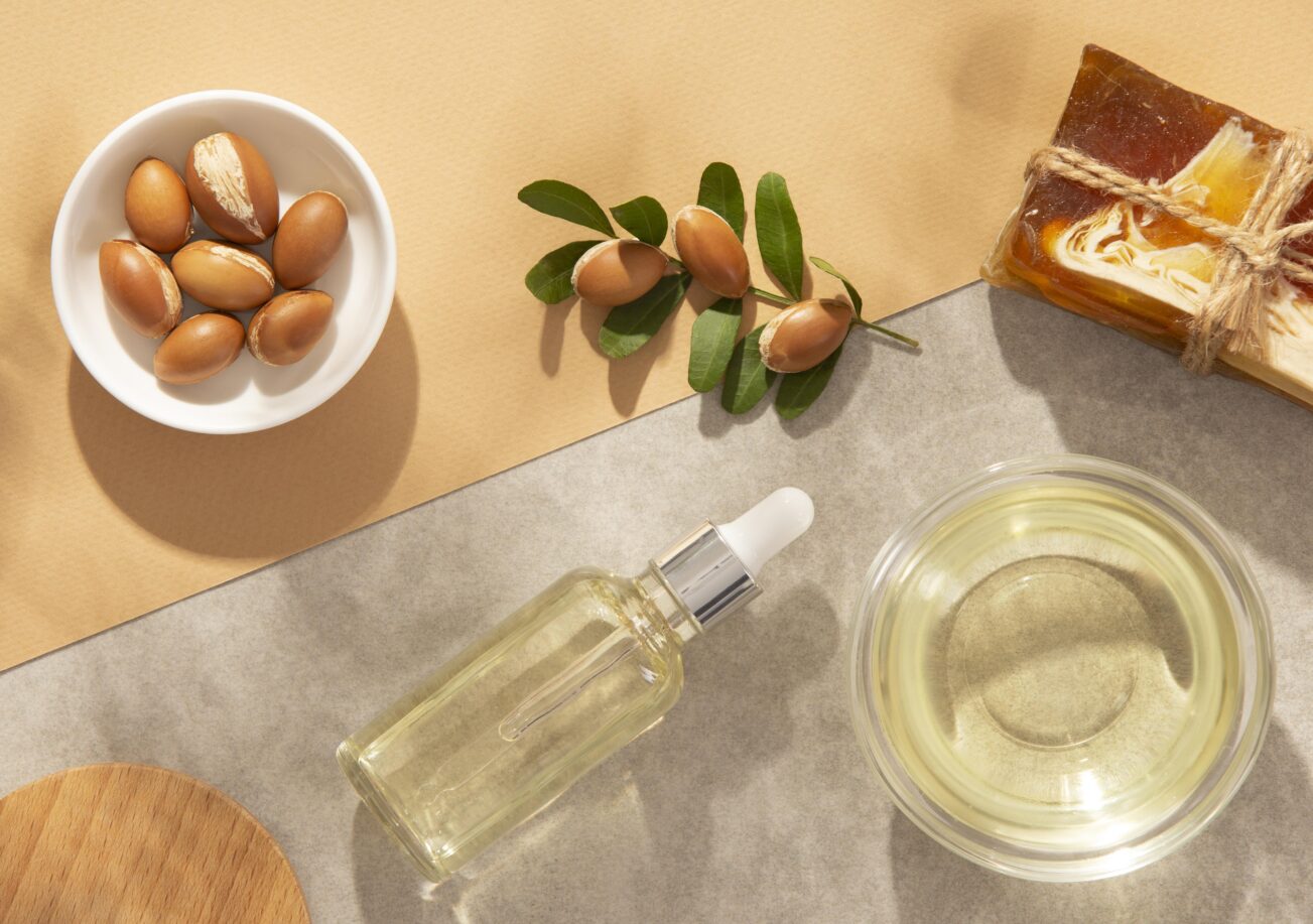 Cosmetic argan oil