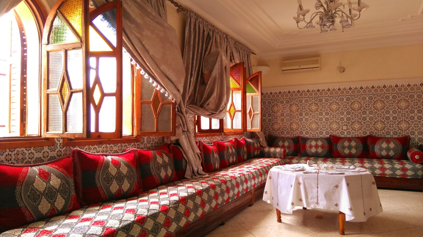 Traditional Moroccan lounge