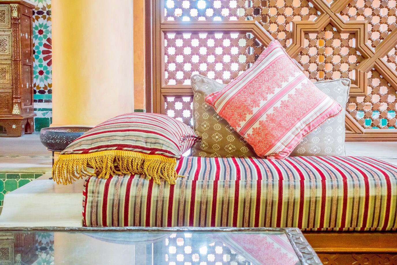 What is a Moroccan lounge