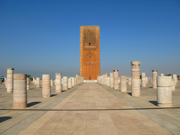 Hassan-Turm: Ein Minarett des Ruhms Marokkos